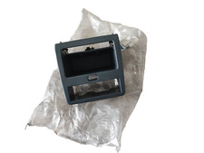 Neu Mercedes Vito W638 Ablagefach Konsole A6386800358