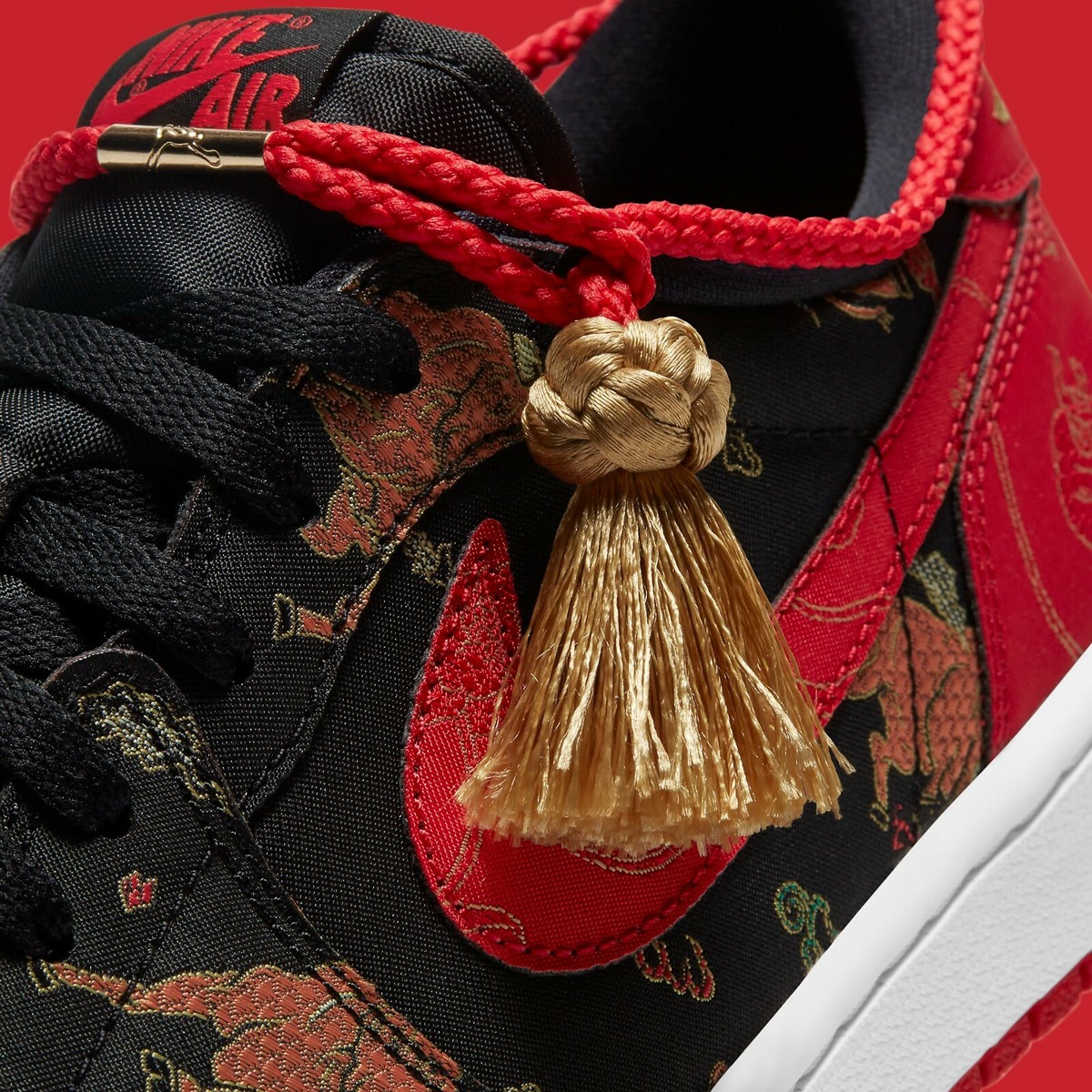 Nike Air Jordan 1 Low OG Chinese New Year Size 5 DD2233-001 BLACK