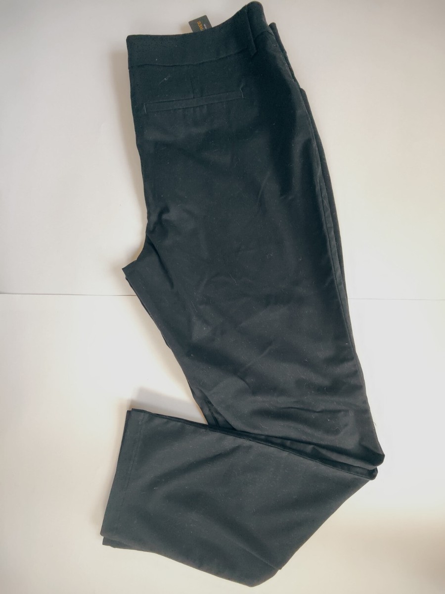 lee women's dress pants Petite Wrinkle Free Relaxed Fit Straight Leg Pant Designed with a flexible waistband for comfort and an extra touch of stretch for optimum movement Straight Fit Grey Formal Pants