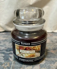 NOS Yankee Candle SPICED APPLE 14.5oz Housewarmer Black Band Discontinued HTF