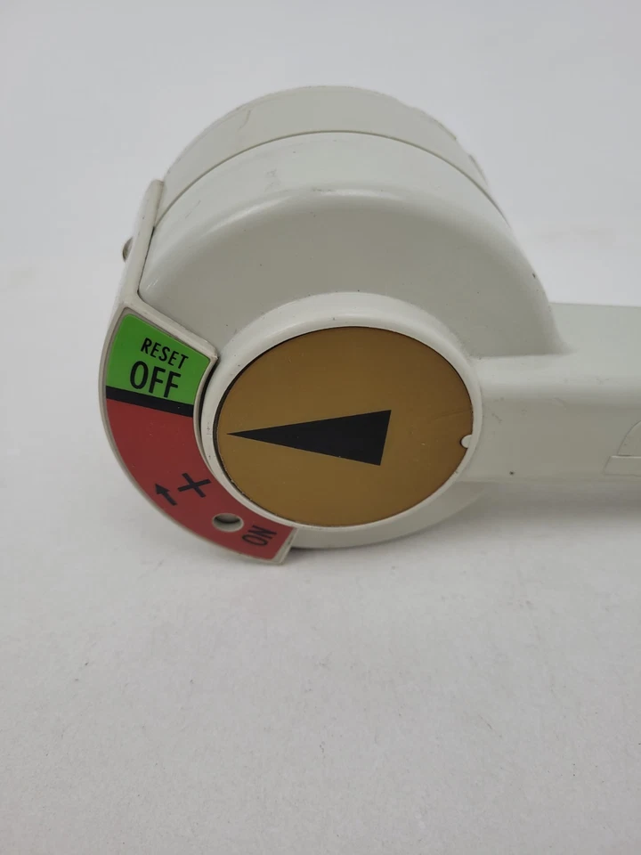 NZM9/NZM10 Moeller Circuit Breaker Handle - Next Day Option - Image 2 of 4