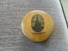 RARE MAUCHLINETRANSFERWARE RD POT+3 BRASS PASTRYCUTTERS.EDINBURGH.6.5x4cm.Ex CON