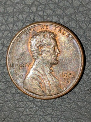 1982-D 1c Memorial Cent Small Date Zinc 2.5g TONED & HEAVILY