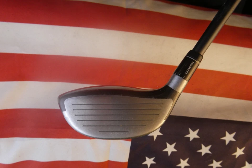 TaylorMade SLDR # 3 Fairway Wood Fujikura Speeder 77 Stiff Flex BOM - Imagem 3 de 4