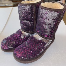 UGG PURPLE Velvet SPARKLES Classic SHORT Sheepskin Lined SEQUIN suede BOOTS US 7
