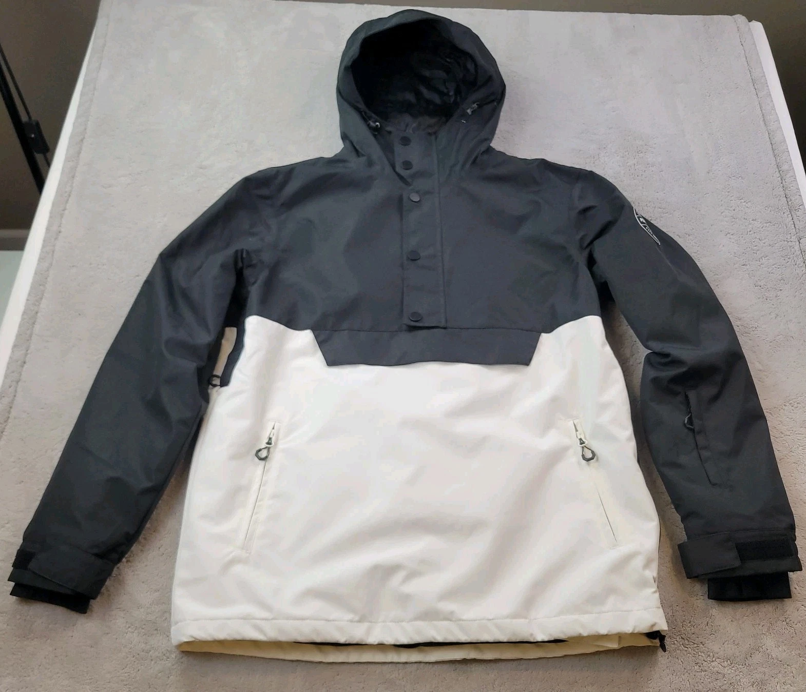 Gsou Snow Jacket Womens Black White Medium Anorak Hood Polyester Waterproof Ski