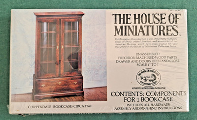 X Acto #40052 House of Miniatures Chippendale Bücherregal eingeschweißt 1:12