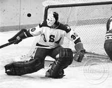 1980 JIM CRAIG 8x10 Olympic Hockey Photo Picture Soviet Union On Ice Miracle J6