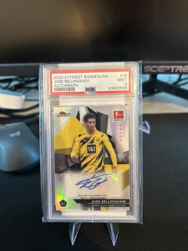 2020-21 Topps Finest Bundesliga Jude Bellingham #32 (RC) Autograph PSA 9 Mint