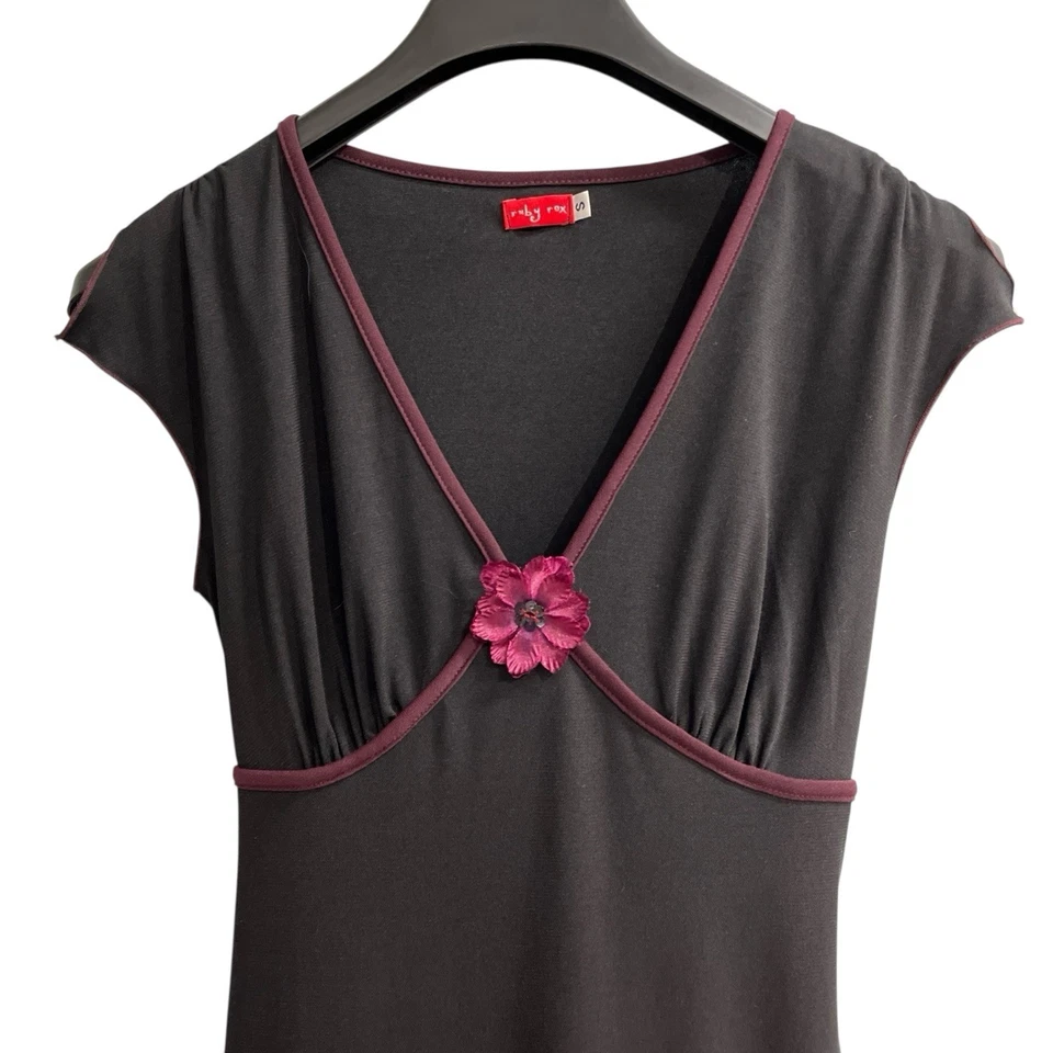 Vestido Vintage Ruby Rox Y2K S Negro Babydoll Borde Púrpura Oscuro Hada Asimétrica Foto 3 de 4