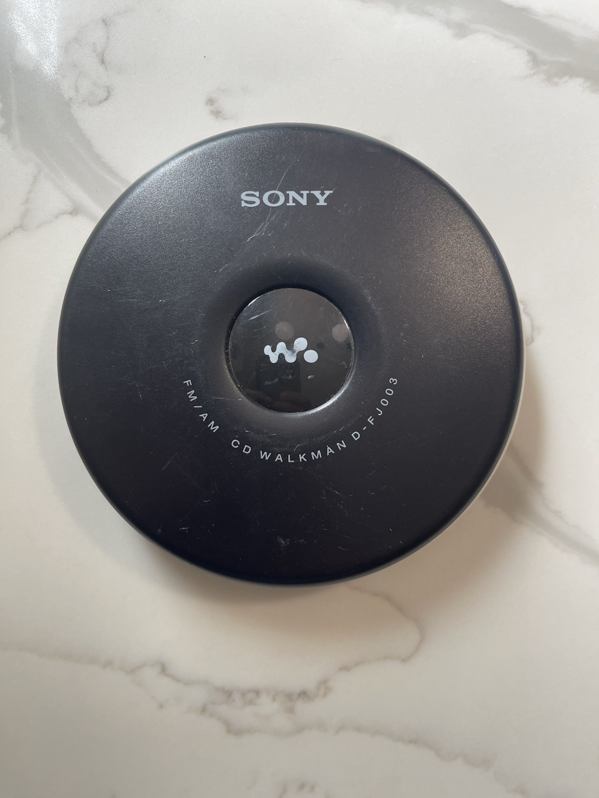 Sony Walkman D-FJ003 Black Digital AM/FM CD-R/RW Portable Co