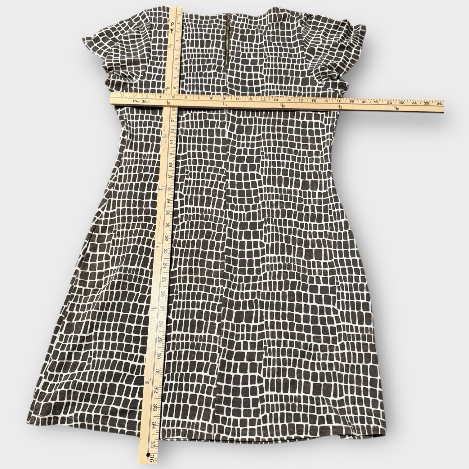 TOMMY BAHAMA Womens L Crocotile Short Sleeve Soft Stretch Knit Dress Zip Charm image 3