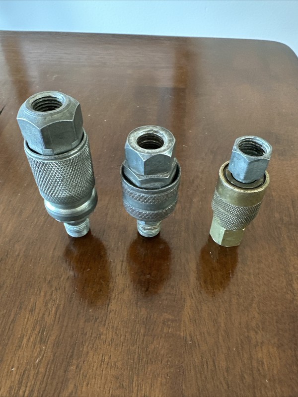 Lot of 3 ~ 1/4" Quick Connect Air Hose Couplers ~ 2 Males & 1 Female