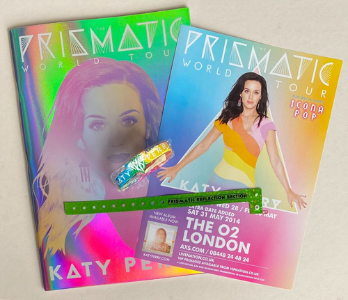 KATY PERRY * PRISMATIC TOUR PROGRAMME w/ WRISTBANDS & FLYER * BN&M * KITTY PURRY - Imagen 14 de 14