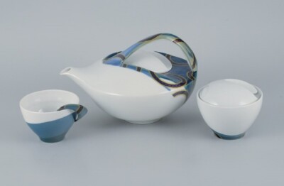 French designer, avant-garde style, unique egoist tea service in porcelain.