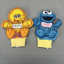 Playskool Foot Jingles Sesame ST Big Bird Cookie Monster Sock Hand Rattle Puppet