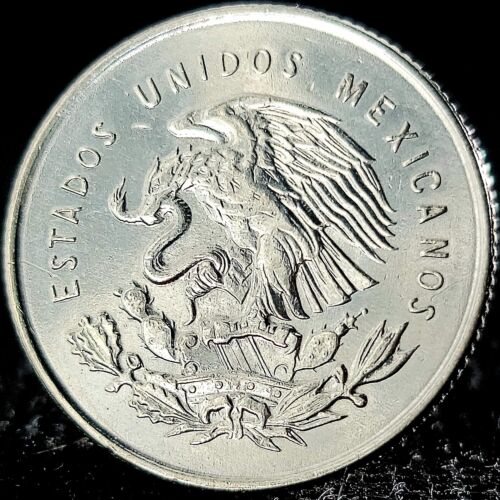 *Beautiful* Authentic Mexico 25 Centavos .300 Fine Silver Coin "Cap and Scales"  - Picture 1 of 5