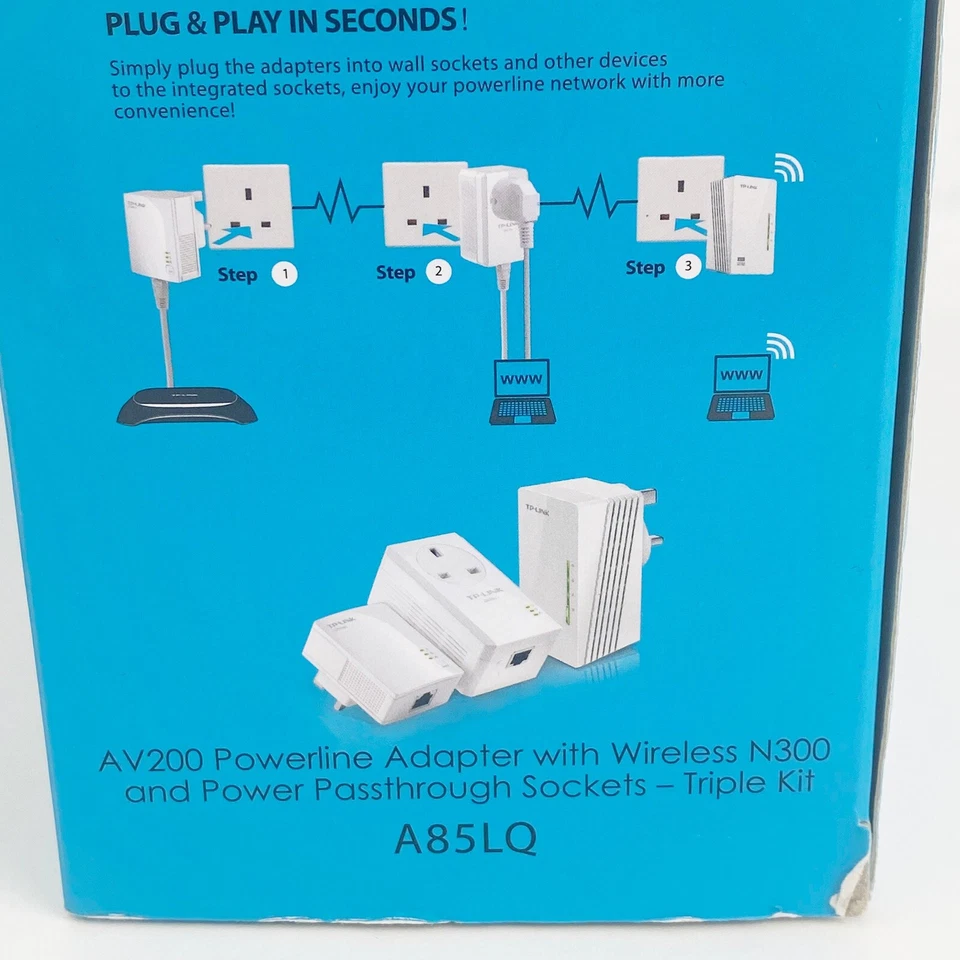 Maplin TP-Link A85LQ 300Mbps Wi-Fi Range Extender AV200 Powerline Triple Kit - Image 3 of 4