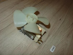 Siemens Backofen HE30AB540 / 01 HT5HE33 Lüfter Flügelrad mit Motor original