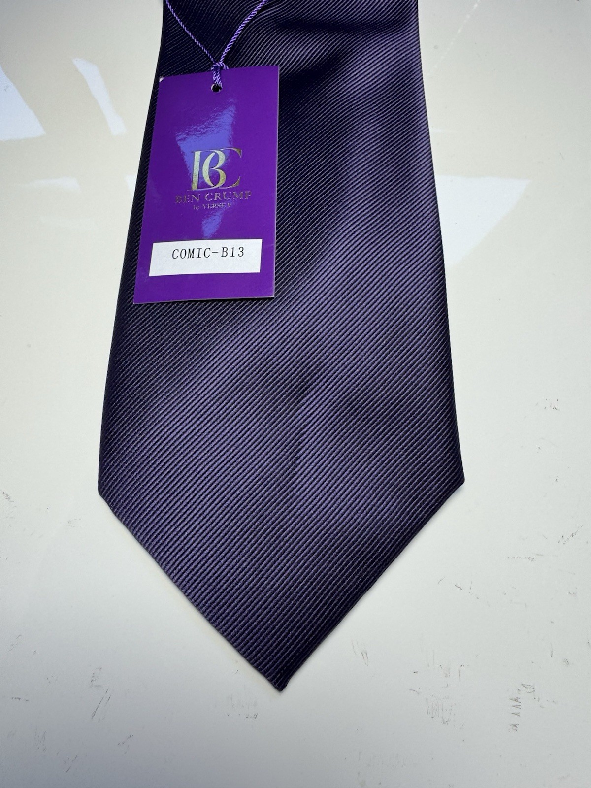 NWT VERSE 9 SOLID COLOR NEW STYLE PRINT SILK DESIGNS TIE & HANKY