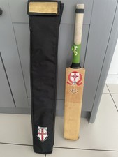 First Choice- Choice Willow Cricket Bat Handcrafted In England. The Templar