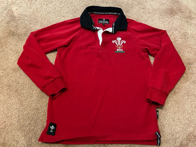 RED WELSH RUGBY UNION COLLARED LONG SLEEVE SHIRT FLEUR DE LYS SIZE 10