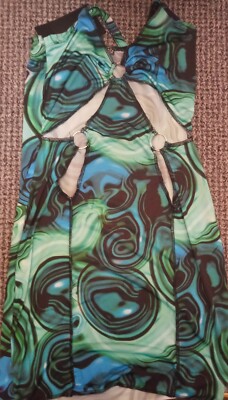 Pretty Little Thing grün abstrakter Druck Slinky ausgeschnitten Ring Detail Bodycon...