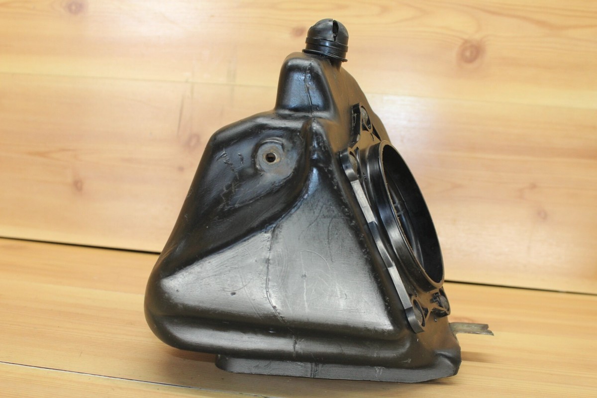 1993 1994 Suzuki RM80 RM 80 AirBox Air Cleaner Filter Box 13700