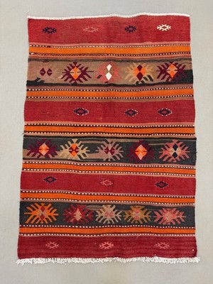 Medium Vintage Turkish Kilim Rug 125x88 cm Wool Kelim 2516