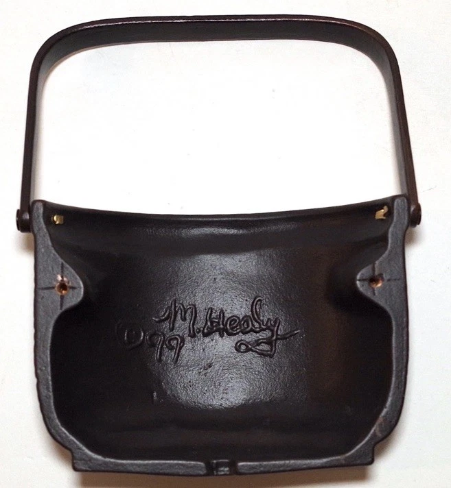 Batente de porta Michael Healy Nantucket cesta bronze oleado com inserção de plantadeira MH1524 - Imagem 2 de 4