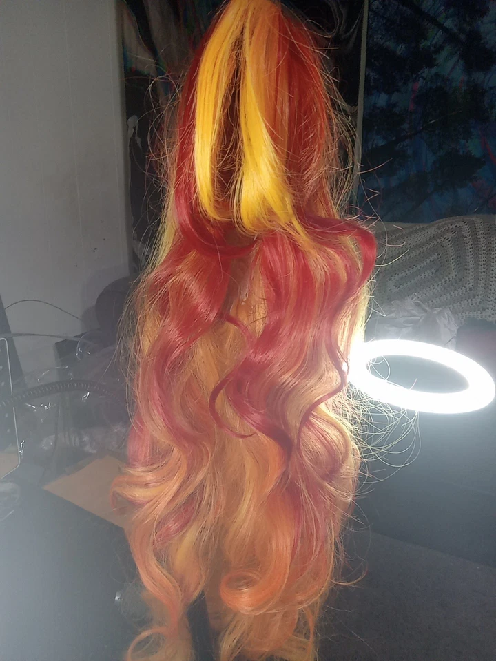 Цветной парик оранжевый, красный, желтый - Изображение 3 из 4