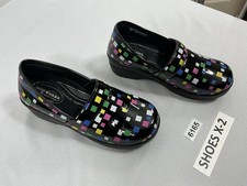 Womans Easy Work By Easy Street Wedge Slipon Shoes 9M Multicolor NWOT