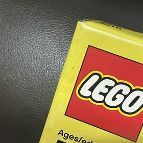 LEGO SpongeBob SquarePants 3816 Glove World - NEW Sealed - Box Wear