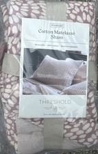 1 Threshold Boho Reversible Matelasse Swirl Standard Pillow Sham NEW