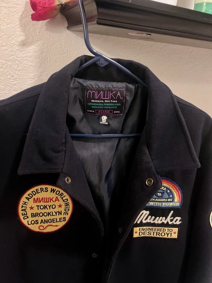MNWKA MISHKA DEATH ADDERS КУРТКА. РАЗМЕР XL. ТЕМНО-синий - Изображение 3 из 4