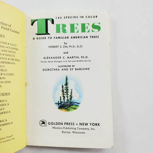 Lot of 9 Golden Guides Western Publishing Insects, Ponds, Trees, Birds, Rocks - Picture 2 of 6