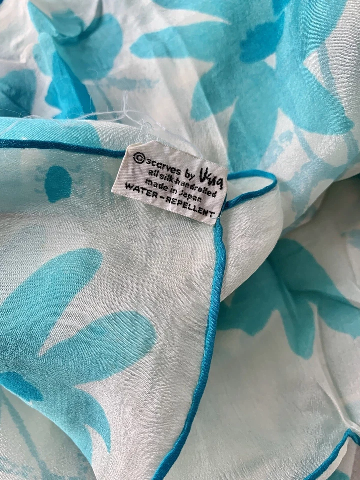 VINTAGE VERA NEUMANN SILK SCARF Mod GO GO Daisy Floral Chiffon 32"x31" VTS31 - Image 4 of 4