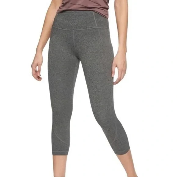 ATHLETA salutation capri legging - image 1