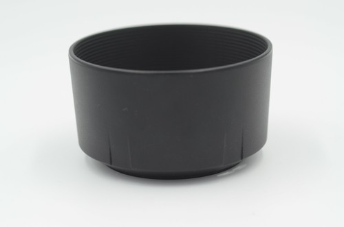 Tamron 55-200mm F/4.5-5.6 LD (DA15) Lens Hood - Picture 5 of 7