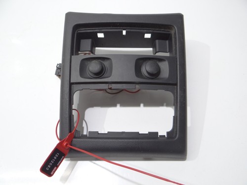 BMW 3 Series E90 E91 Rear Air Vent Center Console Light Socket Black 7148760 - Picture 7 of 24