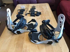 Union Explorer splitboard snowboard bindings. M