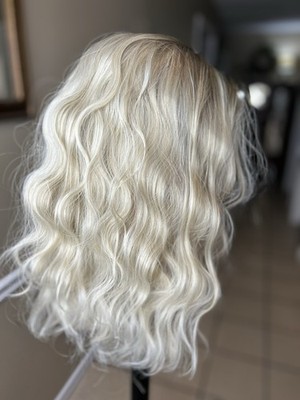 Lace Front Wig Synthetic New wavy blonde wi to shadow root