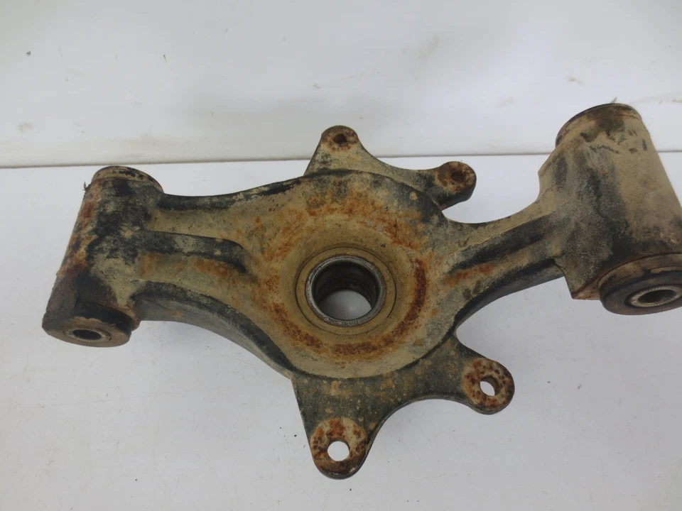 Arctic Cat Prowler XT 550 2010 usado OEM nudillo de dirección trasera derecha Foto 2 de 2