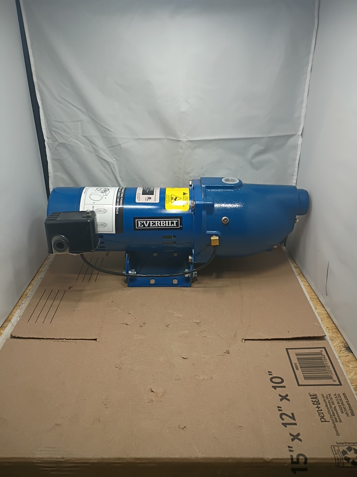 Everbilt 3/4 HP Cast Iron Shallow Well Jet Pump HDSWJ7 New O