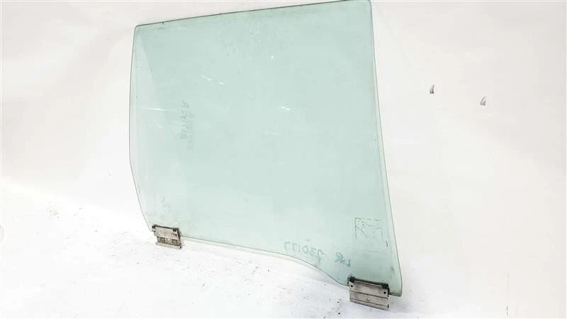 Left Rear Door Glass Sedan OEM 1985 1986 1987 BMW 325E - Image 2 of 4