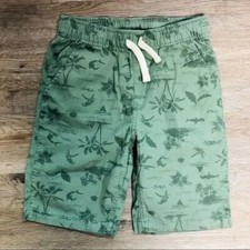 The Children  s Place  boys green Hawaiian print shorts size 10