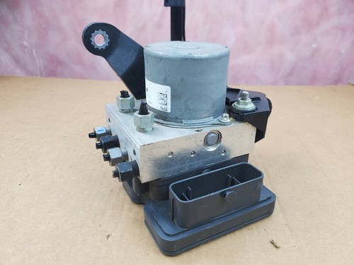 2018 Chevrolet Spark ABS Anti Lock Brake Pump Module 42571860 OEM - Picture 9 of 12