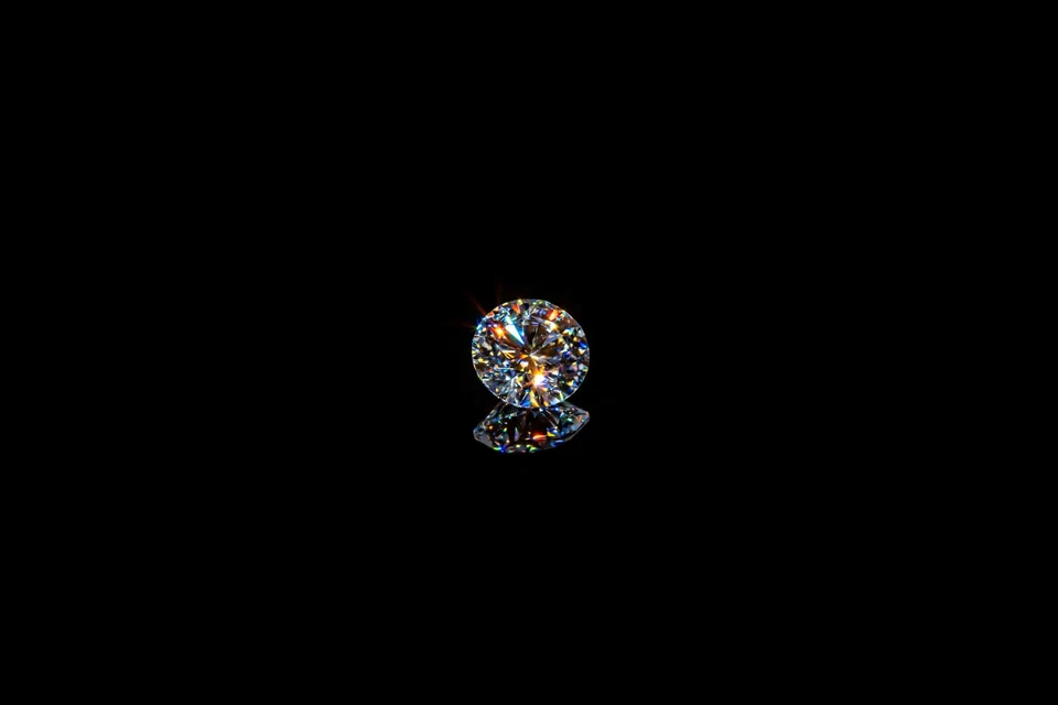 IGI Certified 1.00ct Round Lab-Grown Diamond - F Color, VS2 Clarity - Image 4 of 4