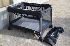 4moms Breeze Plus Portable Play Yard  READ 