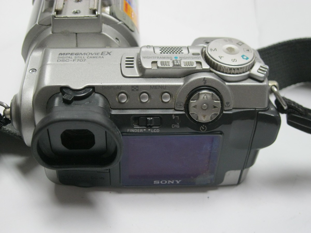 Sony DSC-F707 Digital Camera working bad flash. Tested 27242596023